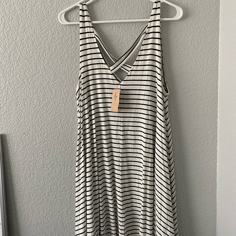 Knee length, B&W striped dress
